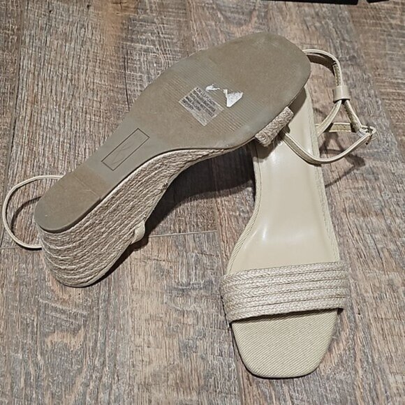 Joie Lila Beige Strappy Wedge Heels Size 9.5 - Picture 8 of 10